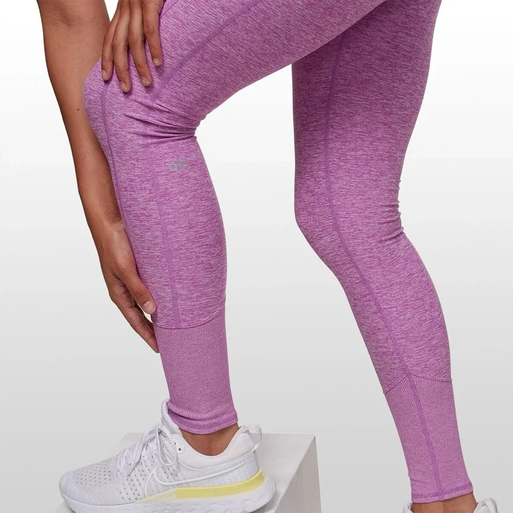 Alo Yoga Alosoft High Waisted leggings in Violet Heather Size XS